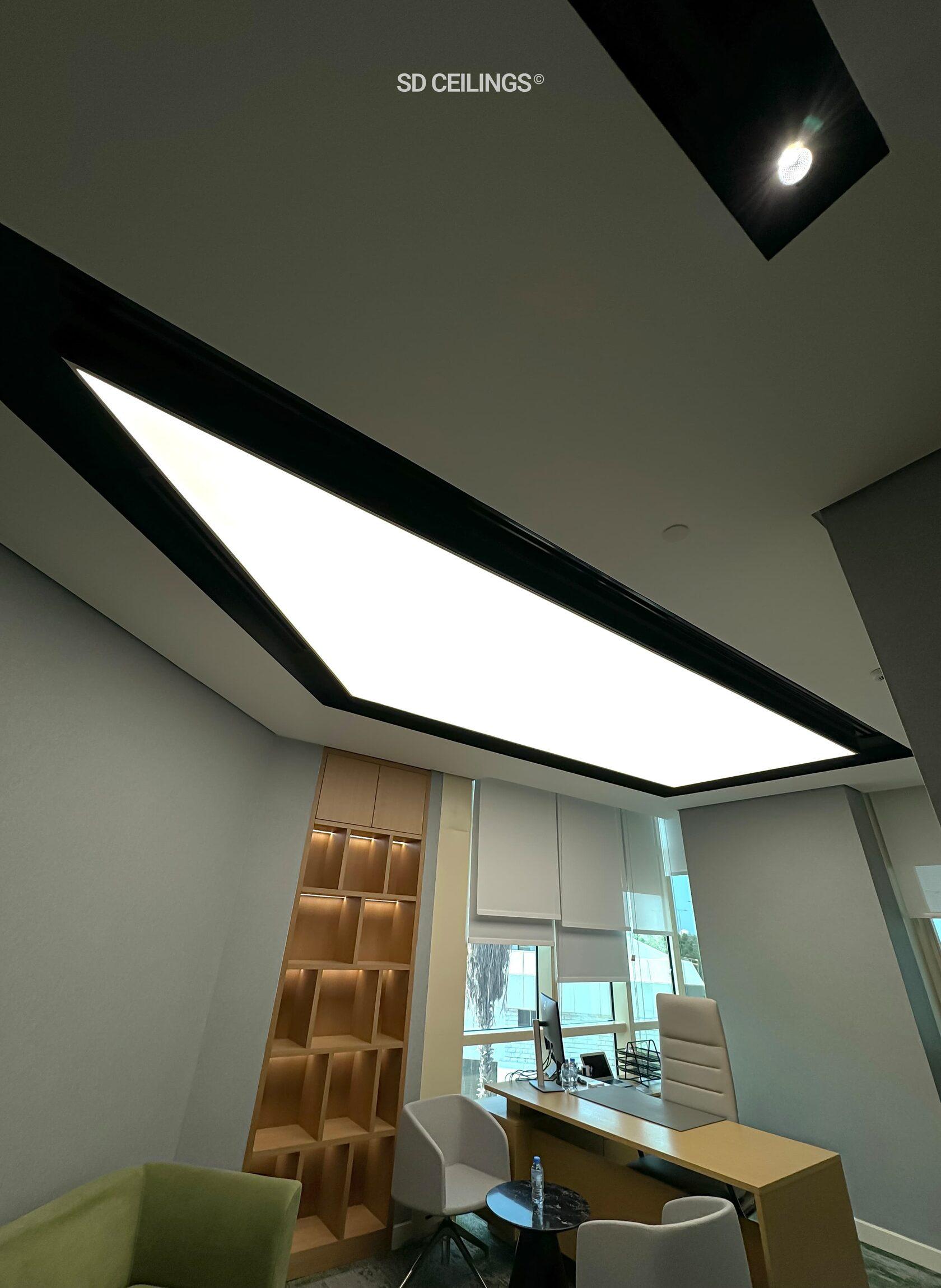 Stretch Mirror Ceiling